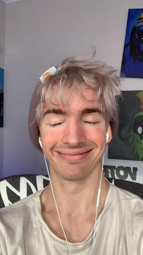 Voicemod profile picture for @boob